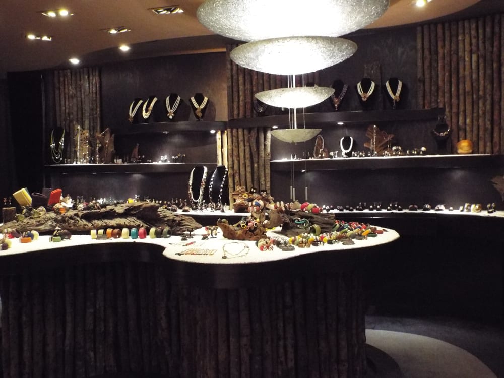 SUHARA JEWEL ART - 285 Jalan Maarof, Kuala Lumpur, Malaysia - Jewelry 