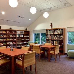 Demarest Free Public Library - Adult quiet room