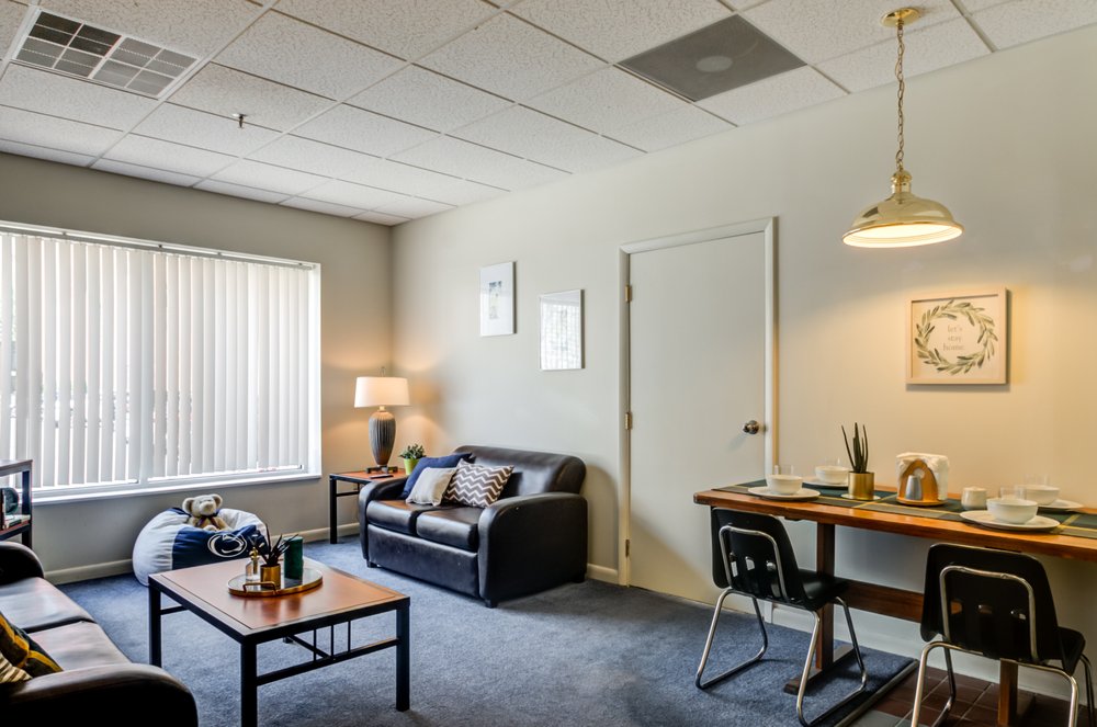 CALDER COMMONS APARTMENTS Updated October 2024 19 Photos 520 E