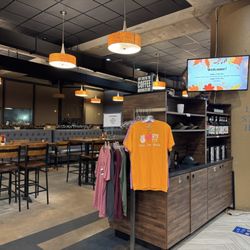 The Mocha House - Downtown Youngstown - Seating