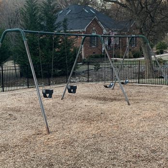 Greenway Park - Swingset - Parks Near Me - Huntersville, North Carolina Greenway Park - Swingset - Parks Near Me - Huntersville, North Carolina