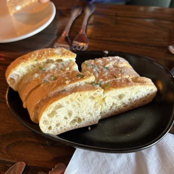 Clinkerdagger - Buttered garlic bread were fantastic - Seafood Near Me - Spokane, Washington