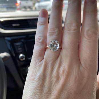 Diamond Jim's - My husband bought my wedding ring from this store, I'm obsessed with it! It's an aquamarine gemstone - Jewelry Near Me - Phoenix, Arizona