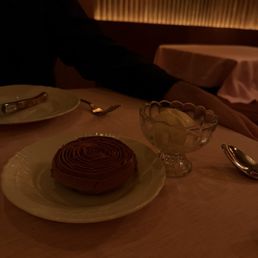 Chocolate Tarte Dessert with Rose Gelato Chocolate Tarte Dessert with Rose Gelato