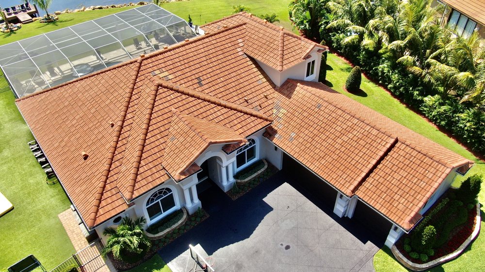 Slide of Maco Construction Services