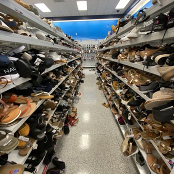 Ross Dress for Less - Sized? Heck no - Department Stores Near Me - Pflugerville, Texas