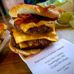 Bacon Cheeseburger