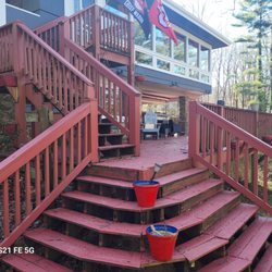 Red Leaf River Inn