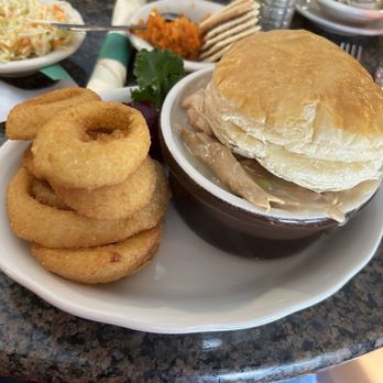 Hart's Turkey Farm Restaurant - Turkey Pie - American Near Me - Meredith, New Hampshire