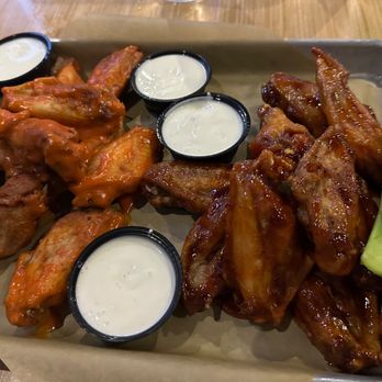Buffalo Wild Wings - Medium and Sweet Chile Lime - Chicken Wings Near Me - Jacksonville, Florida