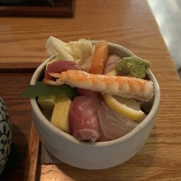 Chirashi Sushi