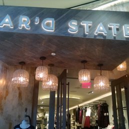 I love these warm and elegant lighting fixtures.