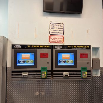 Azul Eco Laundromat - Laundromat Near Me - San Francisco, California Azul Eco Laundromat - Laundromat Near Me - San Francisco, California