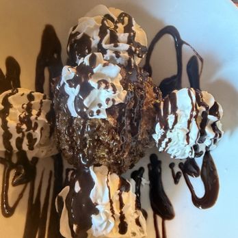 Yo Mama's Grill - Fried Ice Cream - New American Near Me - Socorro, New Mexico