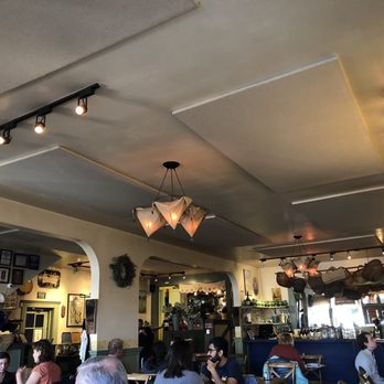 La Note - Cozy interior. - French Near Me - Berkeley, California La Note - Cozy interior. - French Near Me - Berkeley, California