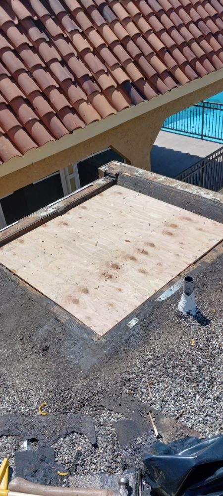 Slide of Jose Roofing Service