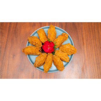 DoubleUp Eats - Chicken wings can come in spicy and soy - Chicken Shop Near Me - Brooklyn, New York