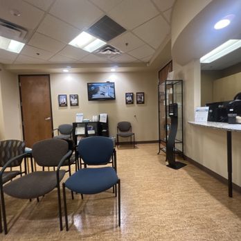 Medical Dermatology Specialists - Waiting Area - Dermatologists Near Me - Phoenix, Arizona Medical Dermatology Specialists - Waiting Area - Dermatologists Near Me - Phoenix, Arizona