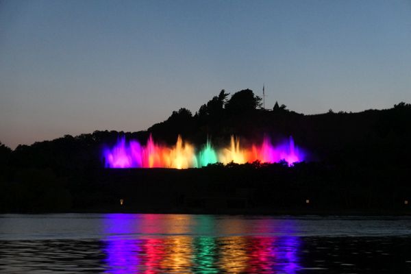 Grand Haven Musical Fountain by null