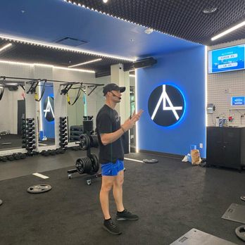 AIRLAB - Coach Gio - Interval Training Gyms Near Me - Miami, Florida