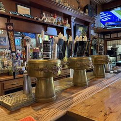 Capitol Bar & Brewery - Bar