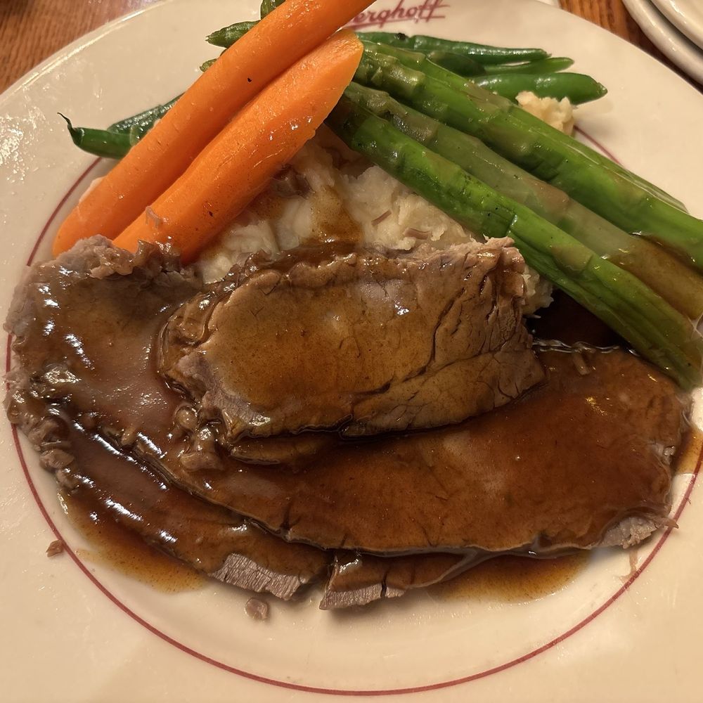 The Berghoff Restaurant - sauerbraten - Bars Near Me - Chicago, Illinois The Berghoff Restaurant - sauerbraten - Bars Near Me - Chicago, Illinois