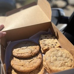 Bakesale Betty - Cookies