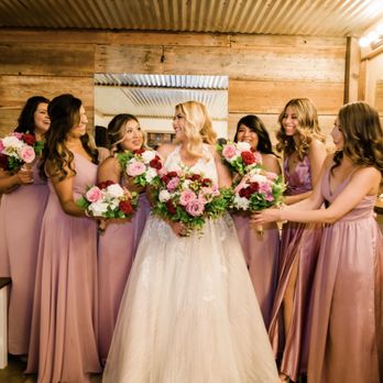 Luna Azul Bridal Alterations - Sewing & Alterations Near Me - Dallas, Texas Luna Azul Bridal Alterations - Sewing & Alterations Near Me - Dallas, Texas