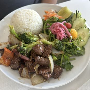 Cho Tam Bien 2 - Vietnamese Near Me - Garden Grove, California