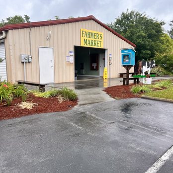 Onslow County Farmers Market - View from the outside - Farmers Market Near Me - Jacksonville, North Carolina Onslow County Farmers Market - View from the outside - Farmers Market Near Me - Jacksonville, North Carolina
