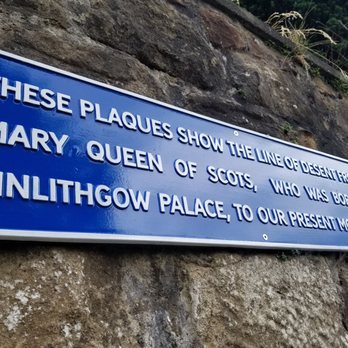 Linlithgow Palace - Landmarks & Historical Buildings Near Me - Linlithgow, WLN