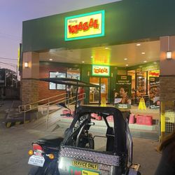 Mang Inasal - The place