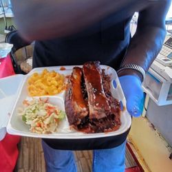 E&J BBQ - Spare rib dinner