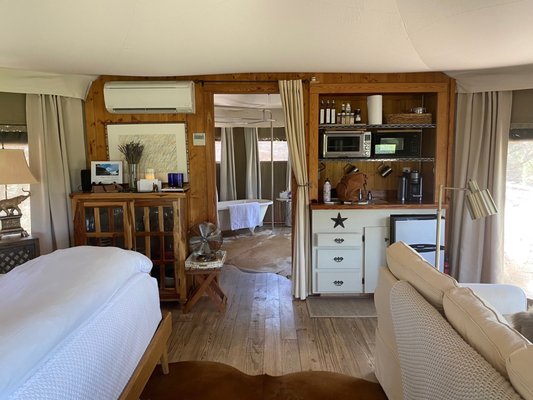 Sinya On Lone Man Creek by null