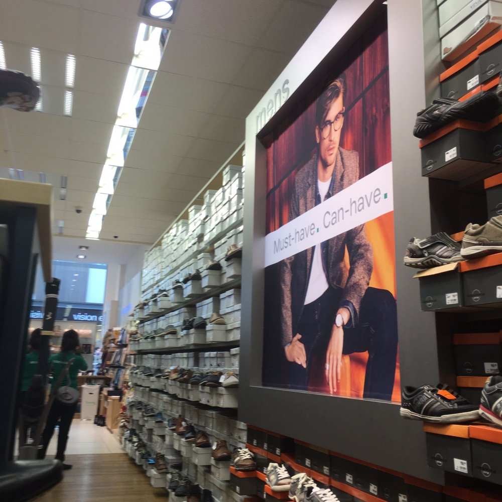 Deichmann - Shoe Stores Near Me - Bury, XGM