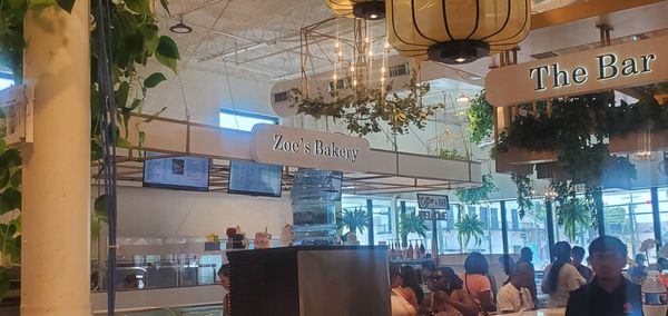 Zoe's Bakery by null