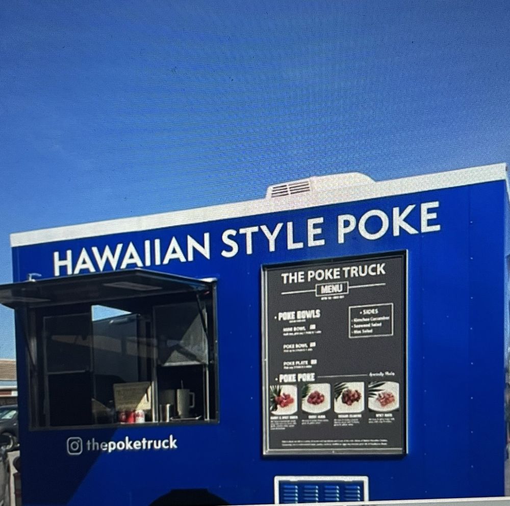 Food from The Poke Truck