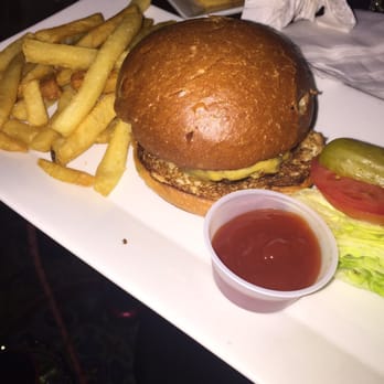 Show Palace - Strip Clubs Near Me - Long Island City, New York
