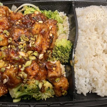 P.F. Chang's - Ma Po Tofu - gluey and congealed - Asian Fusion Near Me - Lombard, Illinois P.F. Chang's - Ma Po Tofu - gluey and congealed - Asian Fusion Near Me - Lombard, Illinois
