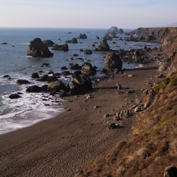 Kortum Trail - Pacific ocean and the beach from our hike on the Kortum Trail. - Hiking Near Me
