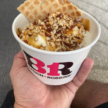 Baskin-Robbins - a person holding a bowl of food - Ice Cream & Frozen Yogurt Near Me - Foothill Ranch, California