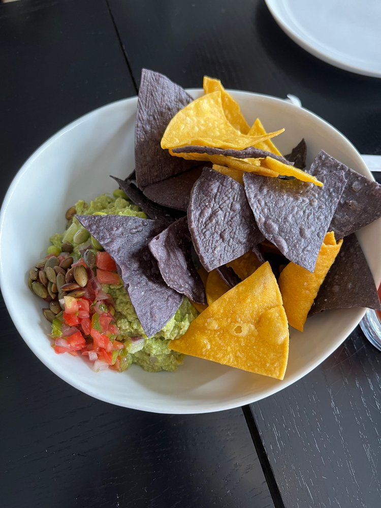 SALTED ON THE HARBOR 302 Photos & 175 Reviews 14 Woodbine Ave