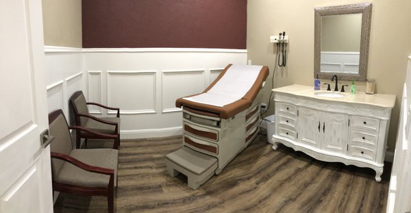 MANTECA URGENT CARE 40 Photos & 39 Reviews 241 W Yosemite Ave