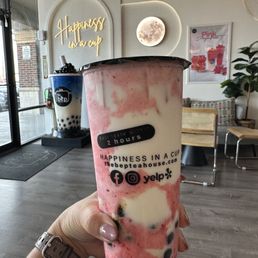 Korean Fresh Strawberry Milk
