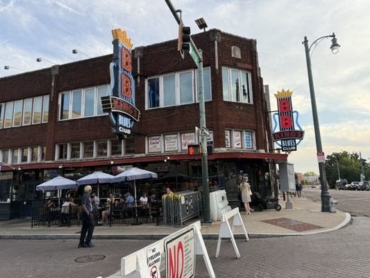 Beale Street Entertainment District by null