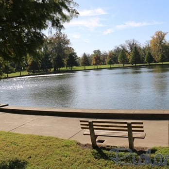 New Brownsville Covered Bridge - Gorgeous Mill Pond Park. - Landmarks & Historical Buildings Near Me - Columbus, Indiana New Brownsville Covered Bridge - Gorgeous Mill Pond Park. - Landmarks & Historical Buildings Near Me - Columbus, Indiana