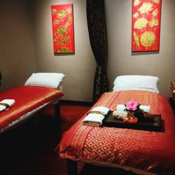 Bhutra Thai Massage - Nice room and clean.