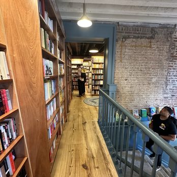McNally Jackson - Bookstores Near Me - New York, New York