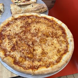 Regular 22" Plain Pizza Pie