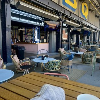 Expat BBQ - Third floor Terrace dining area, and bar - Bars Near Me - Saint Louis, Missouri